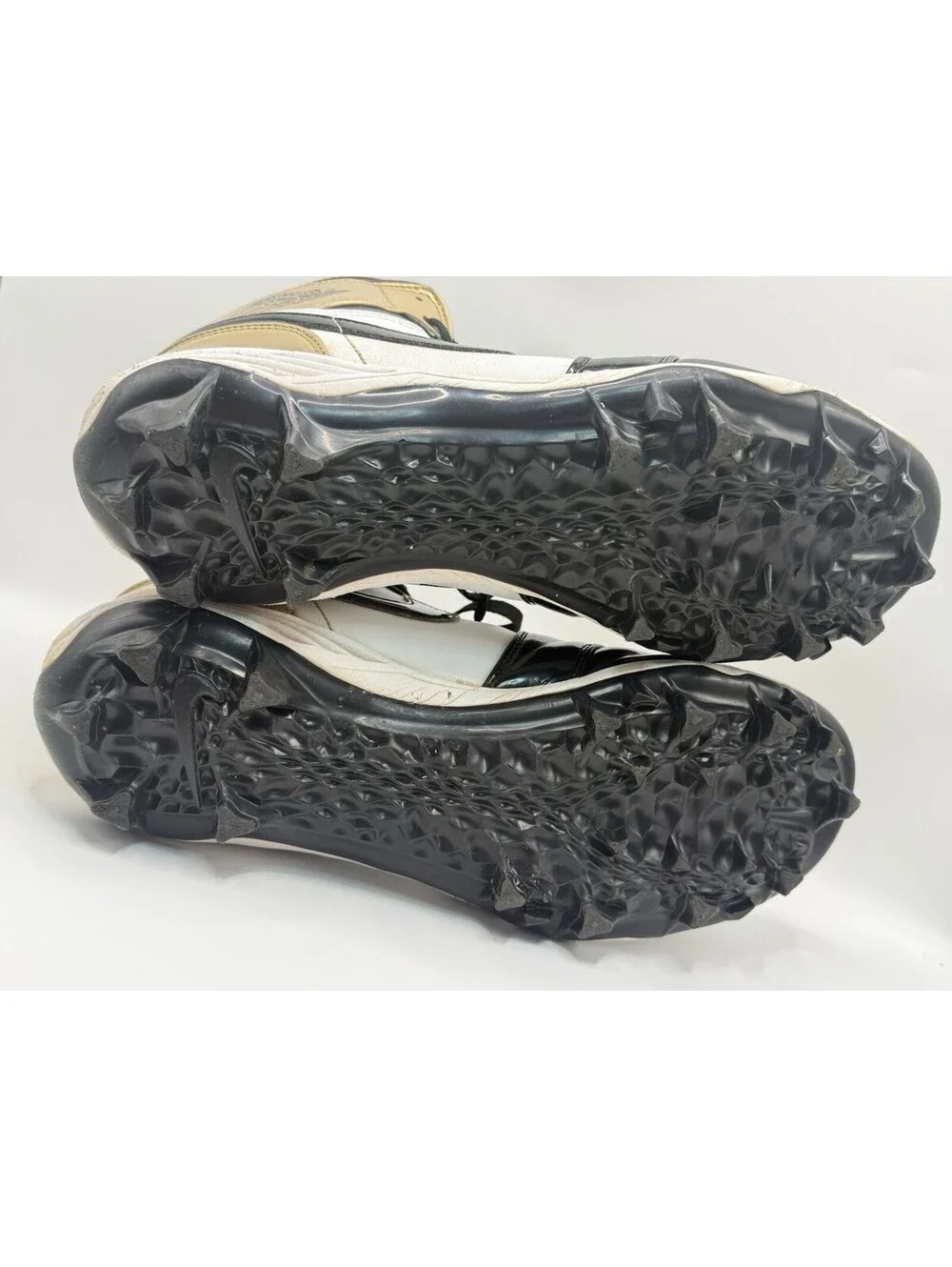 Nike Air Jordan 1 Mid Gold Black  Football Cleats, Size 7.5  FJ6805-701